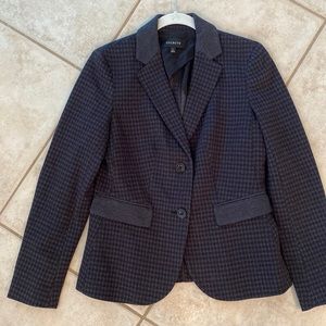 Patch sleeve herringbone blazer